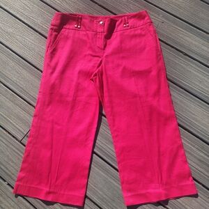 12 Vibrant Pink Cropped Pants